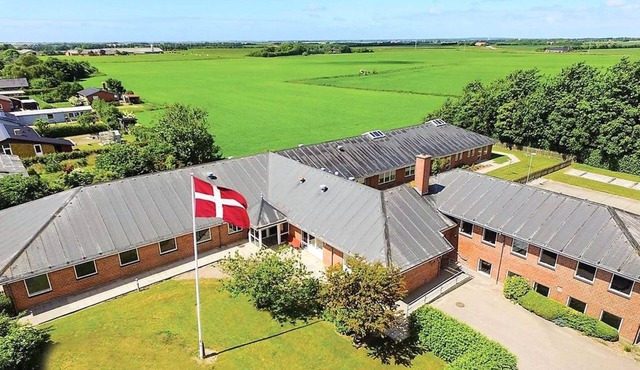 "Martinus" - 5.5km from the sea by Interhome