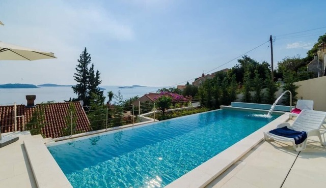 Marvellous Cavtat Villa | Five Bedrooms | Villa Orlando | Private Pool | Stunning Sea Views
