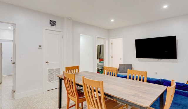 Marvelous 3-Bedroom Apartment in Miami