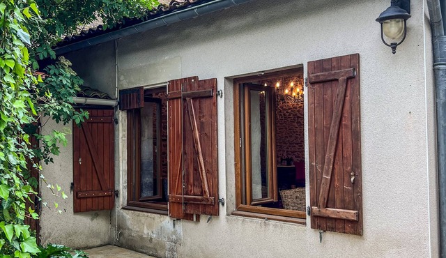 Marvelous 3-bedroom house with WiFi in Romagne