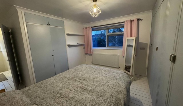 Marvelous 4-bedroom townhome in charming Kings Langley