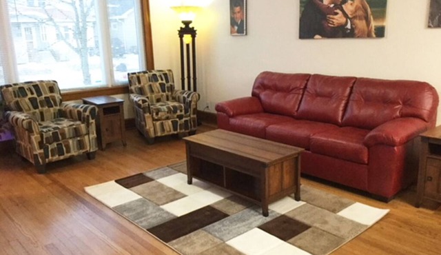 Marvelous! Professionally Cleaned, Self Check In - Sleeps 14