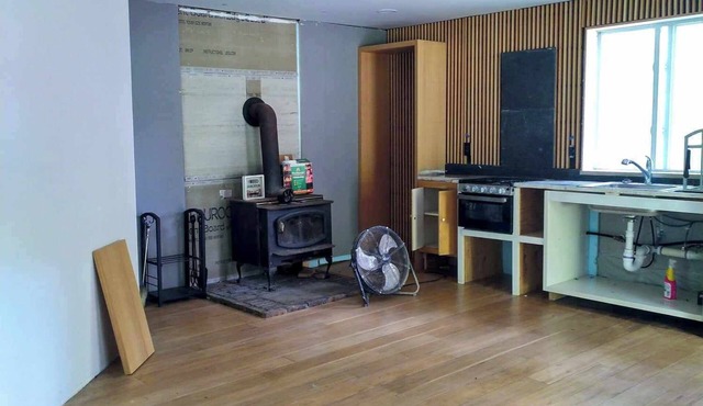Marvelous studio AC & Woodstove quiet with wildlife visits Marshall near RTE 66