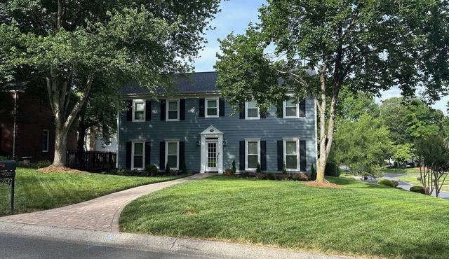 Marvelous Well Appointed 5-bedroom house near Quail Hollow Club