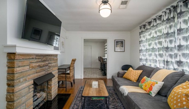 Marvin's Gardens Cottage