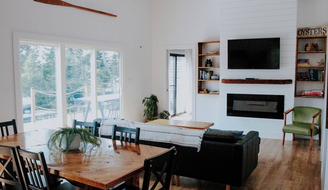 Mary Bea's Beach House on the Brudenell River