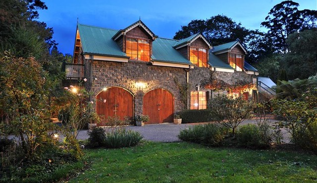 Mary Cards Coach House