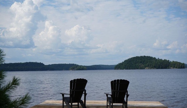 Mary Lake Sunset Lodge