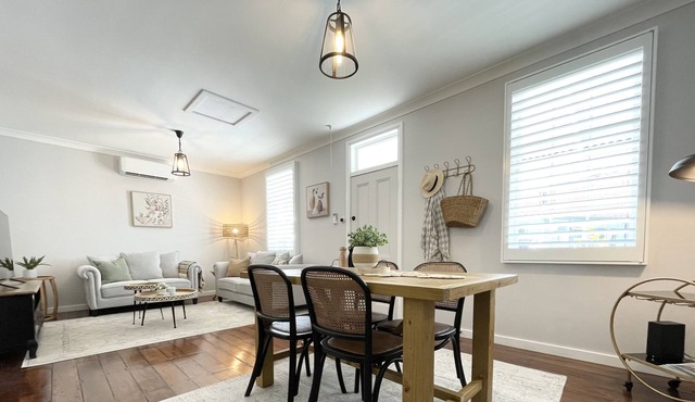 Mary's on Macquarie | Singleton