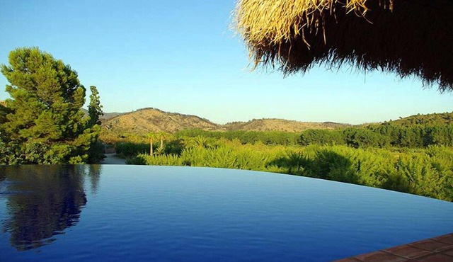 Masía Durbá Hotel B&B