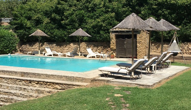 MAS 18th 250 m2 IN THE HEART OF PROVENCE - 8 PEOPLE