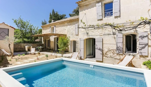 Mas Adrien, Pretty house with swimming pool, for 8 people