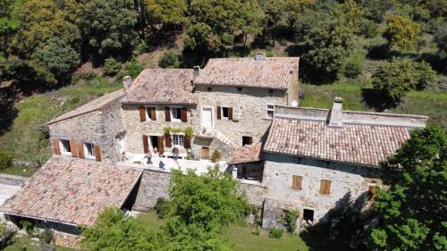 Mas au cœur de la Provence, paradis isolé à l'Etournelle