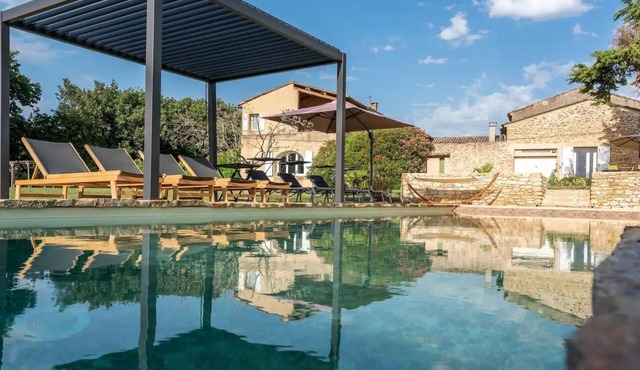 Mas Côté Cour - Maison vue montagne avec piscine