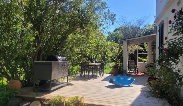 Mas Catalan with large garden