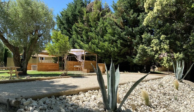 MAS D'ESPIARD, nest of love