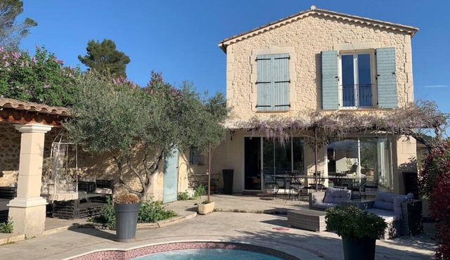 Mas de Barras This charming property with private pool sleeps 8