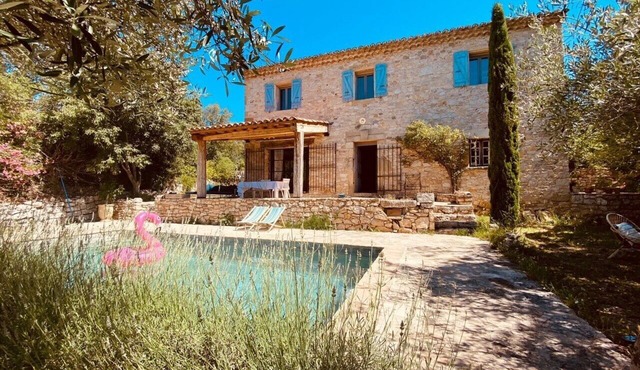 MAS DE CAROLINE (UZES) Air-conditioning & Heated pool