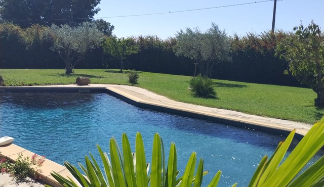 Mas de L'Olivier - Enclave des Papes - Visan - Sleeps 8