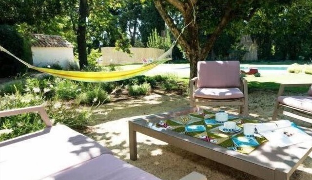 Mas de la Montagnette