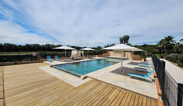 MAS DE LA TOUR DE REY