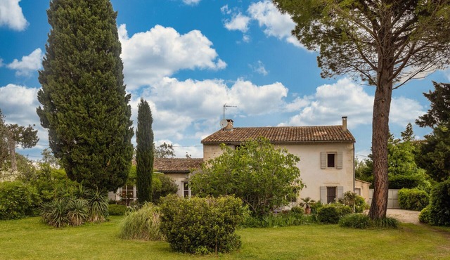 Mas des Oiseaux - (9p) with private pool in Chateaurenard