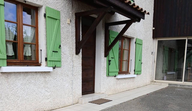 "mas du mayoussier" with private garden