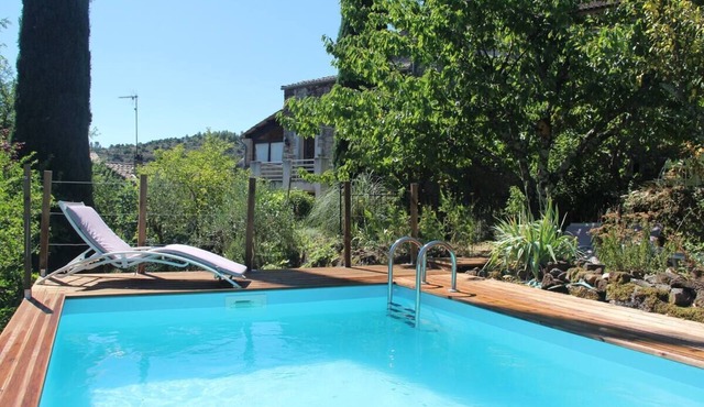 Mas l'Esquirou - Authentic Ardèche mas with swimming pool, wooded garden