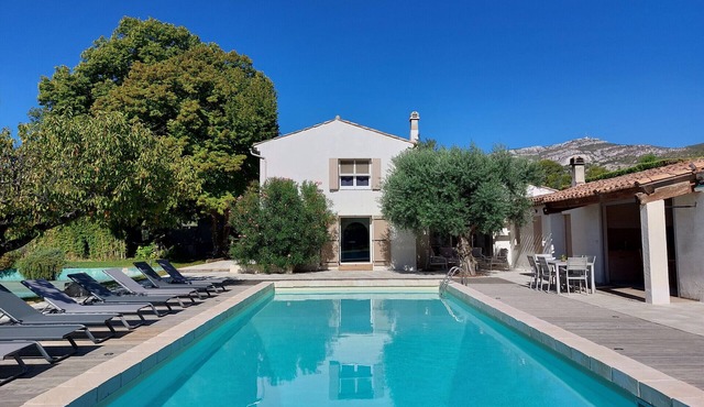 Mas Lasa, large swimming pool, tennis court,garden