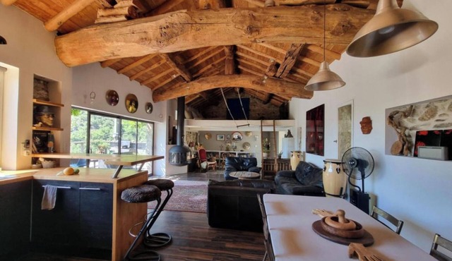 Mas Montet Chez Raphael with Shared Pool, Wi-Fi and Air Conditioning