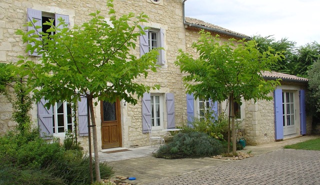 Mas, private pool, enclosed garden, sports, various activities, great amenities