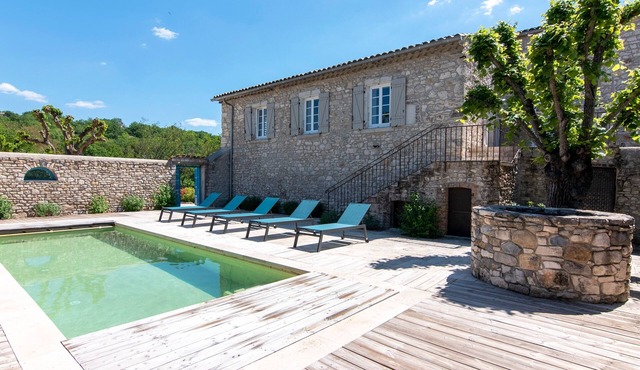 Mas Picholine - Maison pour 10 avec piscine