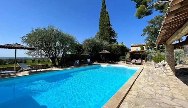 Mas Provençal d'exception-Pool, billiards, table soccer, table tennis, near Vaison