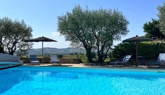 Mas Provençal D'exception, Avec Piscine Privée, Billard, Baby Foot, Balnéo