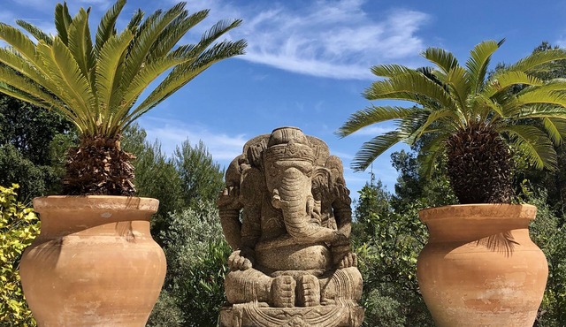 Mas Provençal With Sea View Swimming Pool (Boat Option - July only)