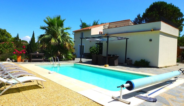 Mas Sifon Villa with Mountains View, Big Garden and Heated Saltwater Pool