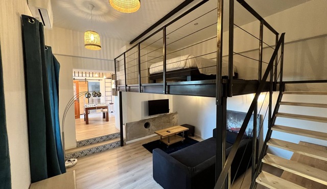 "Mas Thomasine quiet romantic apartment in nature in Peillon