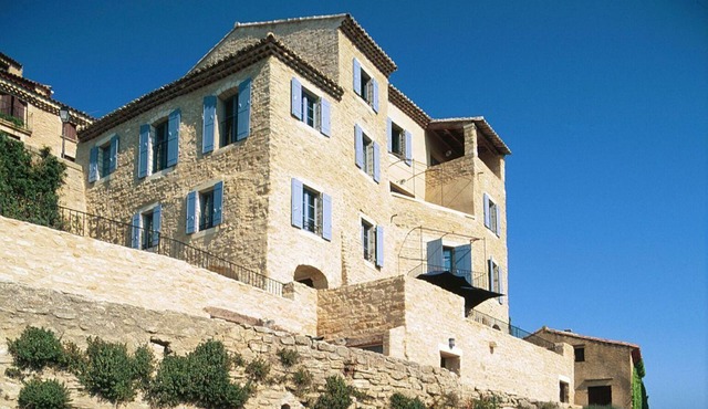 Mas Vaucluse - Six Bedroom Villa, Sleeps 12