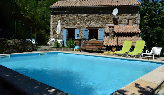 Mas with Private Pool and Complimentary Wellness Package