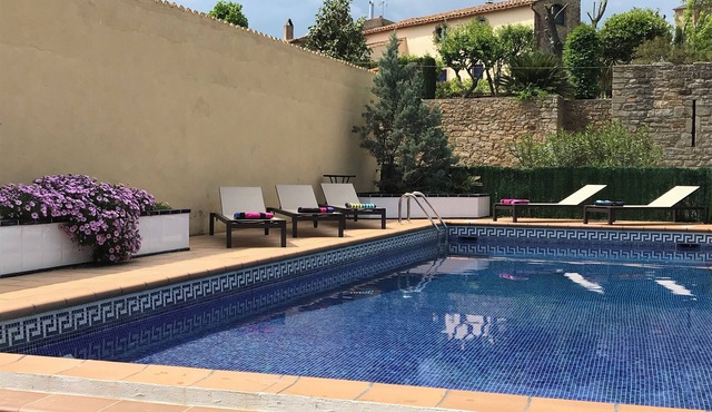 Mascaros - beautiful, large house with own pool
