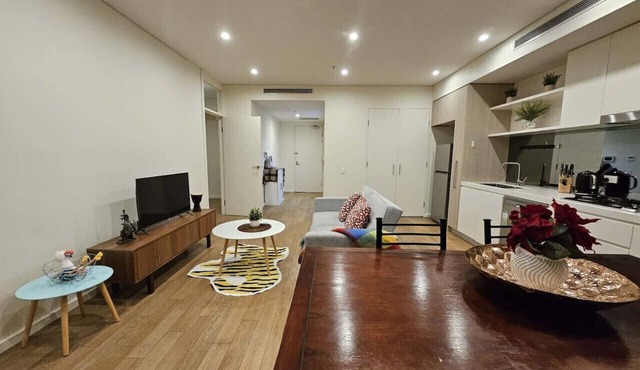 Mascot 2 bed 10A Close to station easy to anywhere