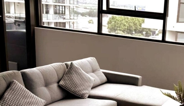 Mascot 2 beds 09 Close to station easy to anywhere