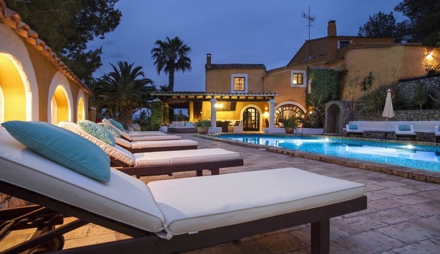 Masia Casanova Sitges - Spectacular Villa Close To Sitges