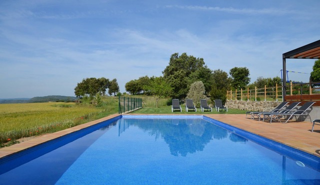 Masia de Cerdeña - High standard. Outdoor + Indoor Pool. Lots of activities.