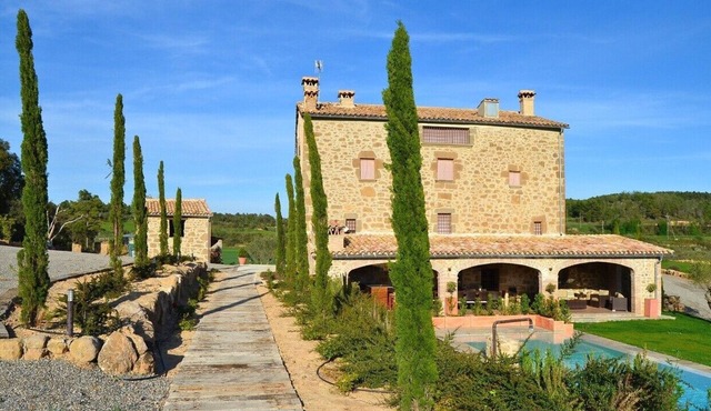 Masia Laveña - Very Comfortable And Traditional House