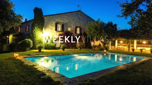 Masia Sitges Mas Peirot Geniune Farmhouse 20 min walk from beaches 60 Heactares of Wine Fields Garden AC Until 18 people