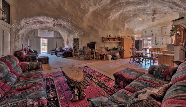 Massive 3 Bedroom Glamping Cave with Views of the Colorado River