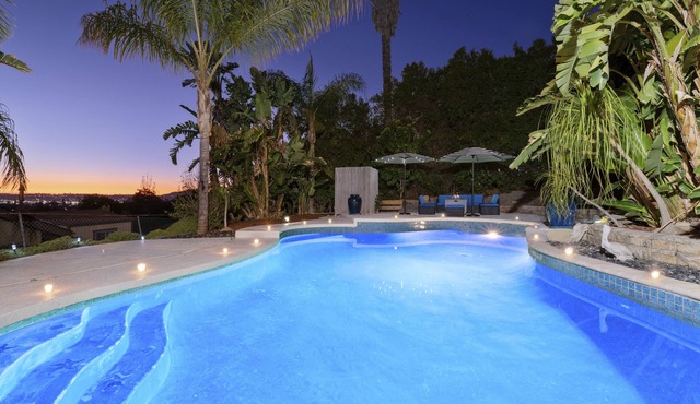 Massive Hillside Estate Heated Pool+Spa Views!