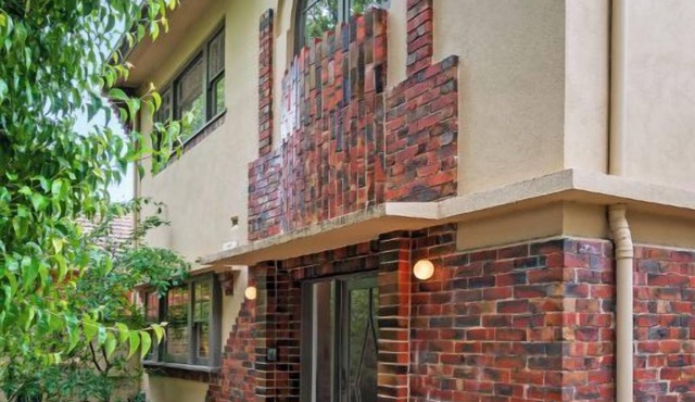 Massive Mitford! Large, Luxurious 1st Class 4 Bdrm