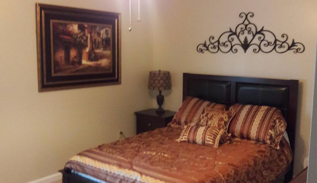 Master bedroom & bathroom